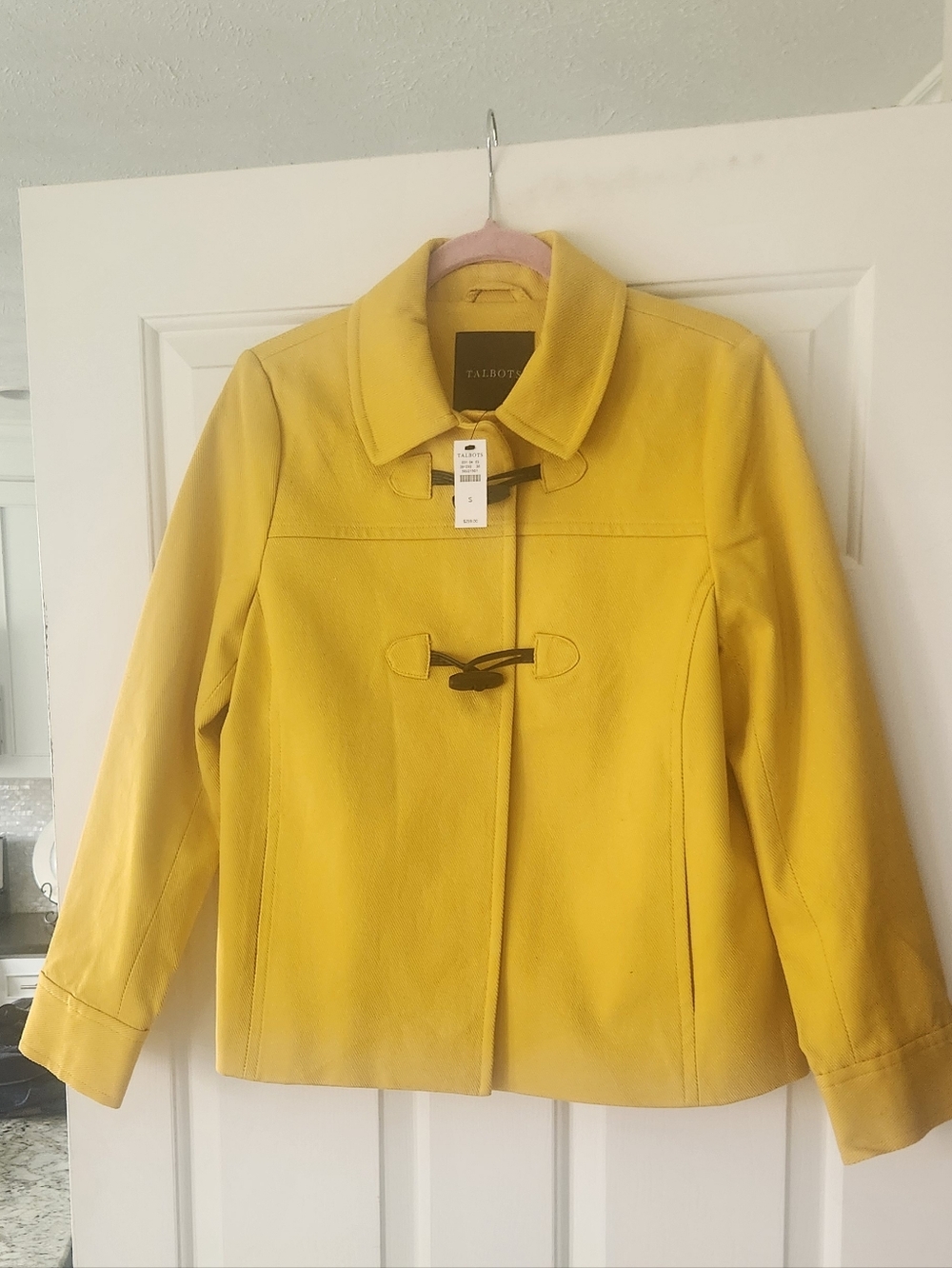 Beautiful SPRING JACKET NWT